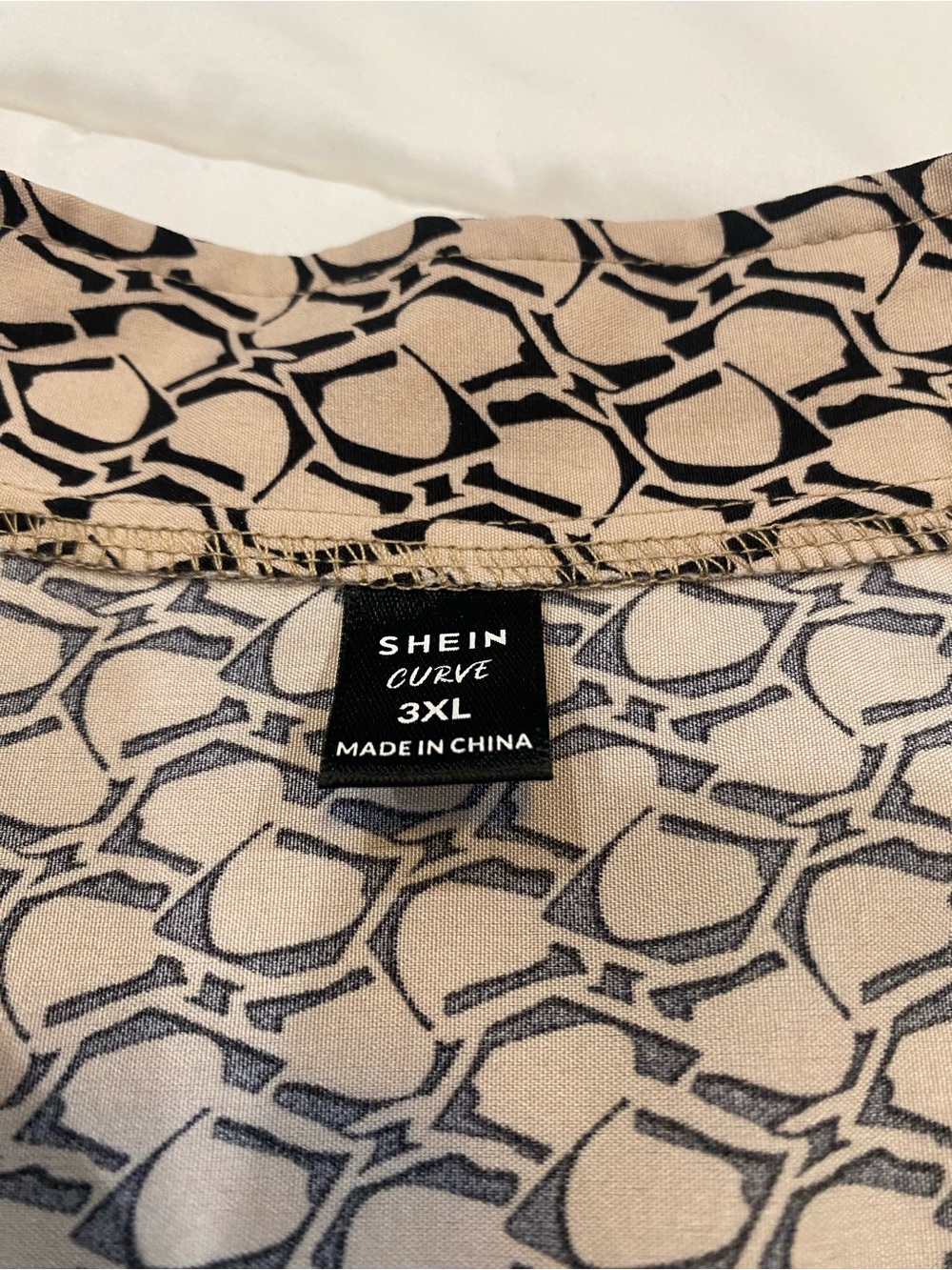 SHEIN Curve Beige and Black Abstract Print Blouse - 3XL